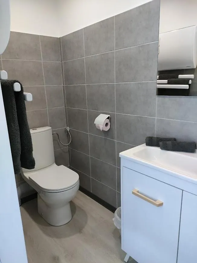 Au Jardin De Pages Chambres D'Hotes Et Gites Lias-d'Armagnac Oda ve Kahvaltı